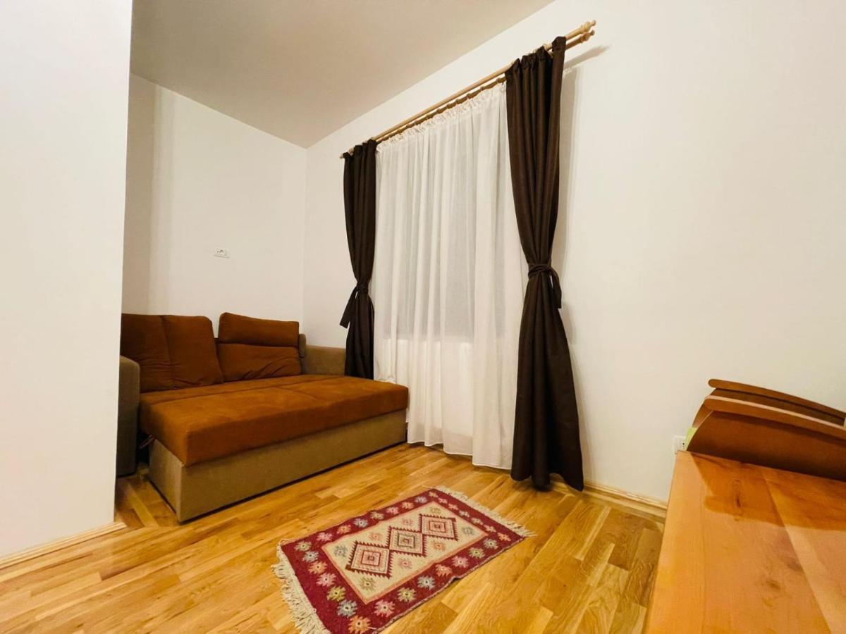 Hotel Domeniul Bondarelului Ocolisu Mic Exteriér fotografie